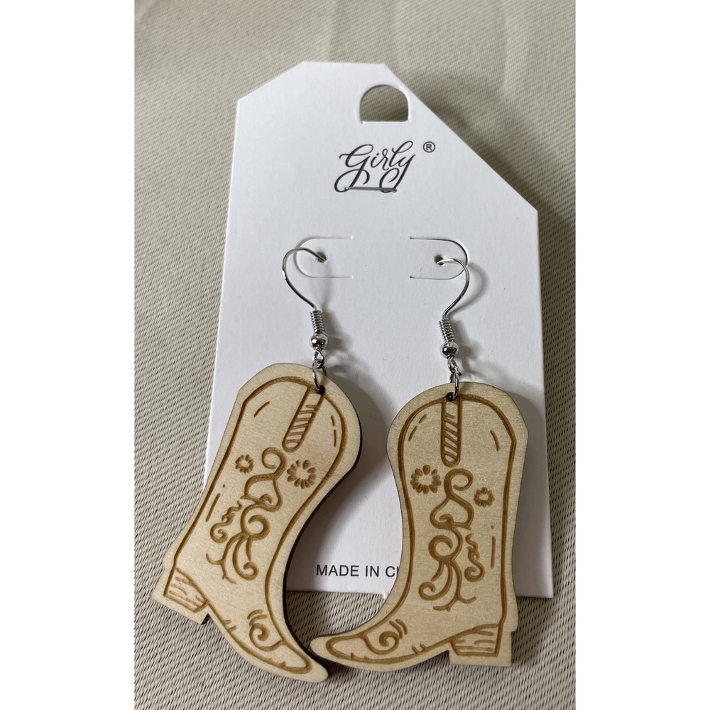 Girly Womens OS Cowboy Boot Earrings Tan Laser Etched Wood Western‎ Boho Cowgirl